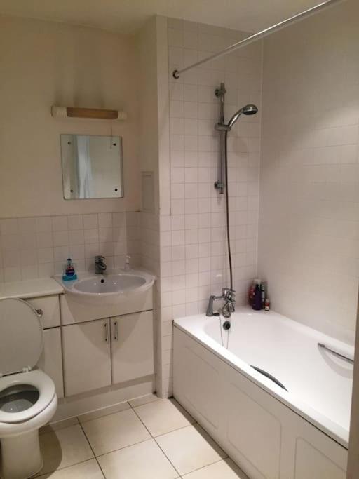 1 Bedroom Flat Near Excel, O2, Canary Wharf - London Exterior photo
