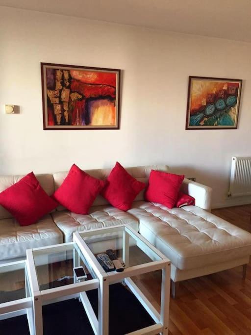 1 Bedroom Flat Near Excel, O2, Canary Wharf - London Exterior photo