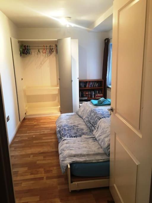 1 Bedroom Flat Near Excel, O2, Canary Wharf - London Exterior photo
